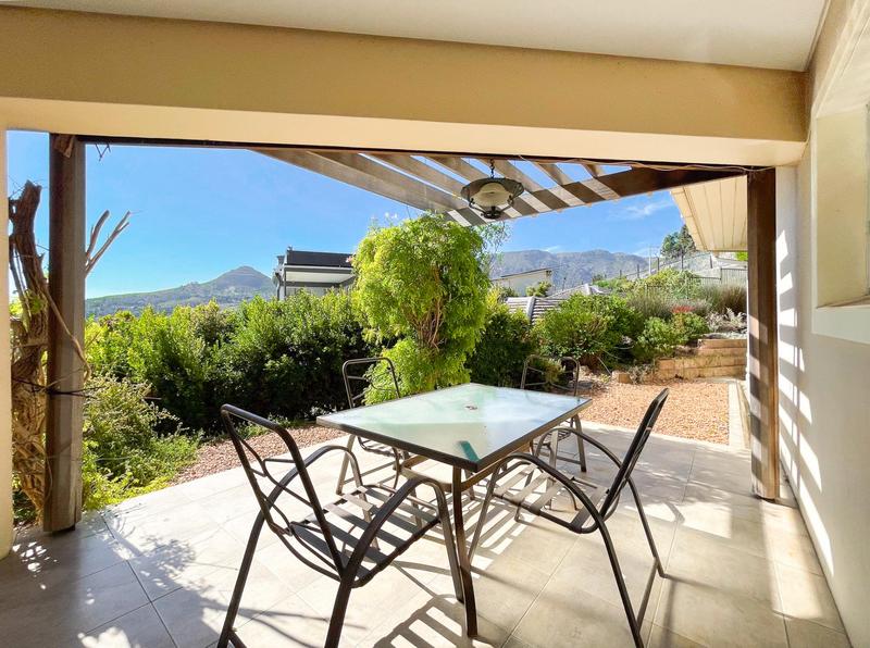 4 Bedroom Property for Sale in Hout Bay Western Cape